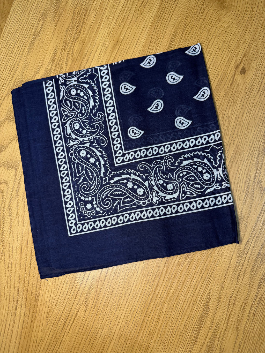 BANDANA