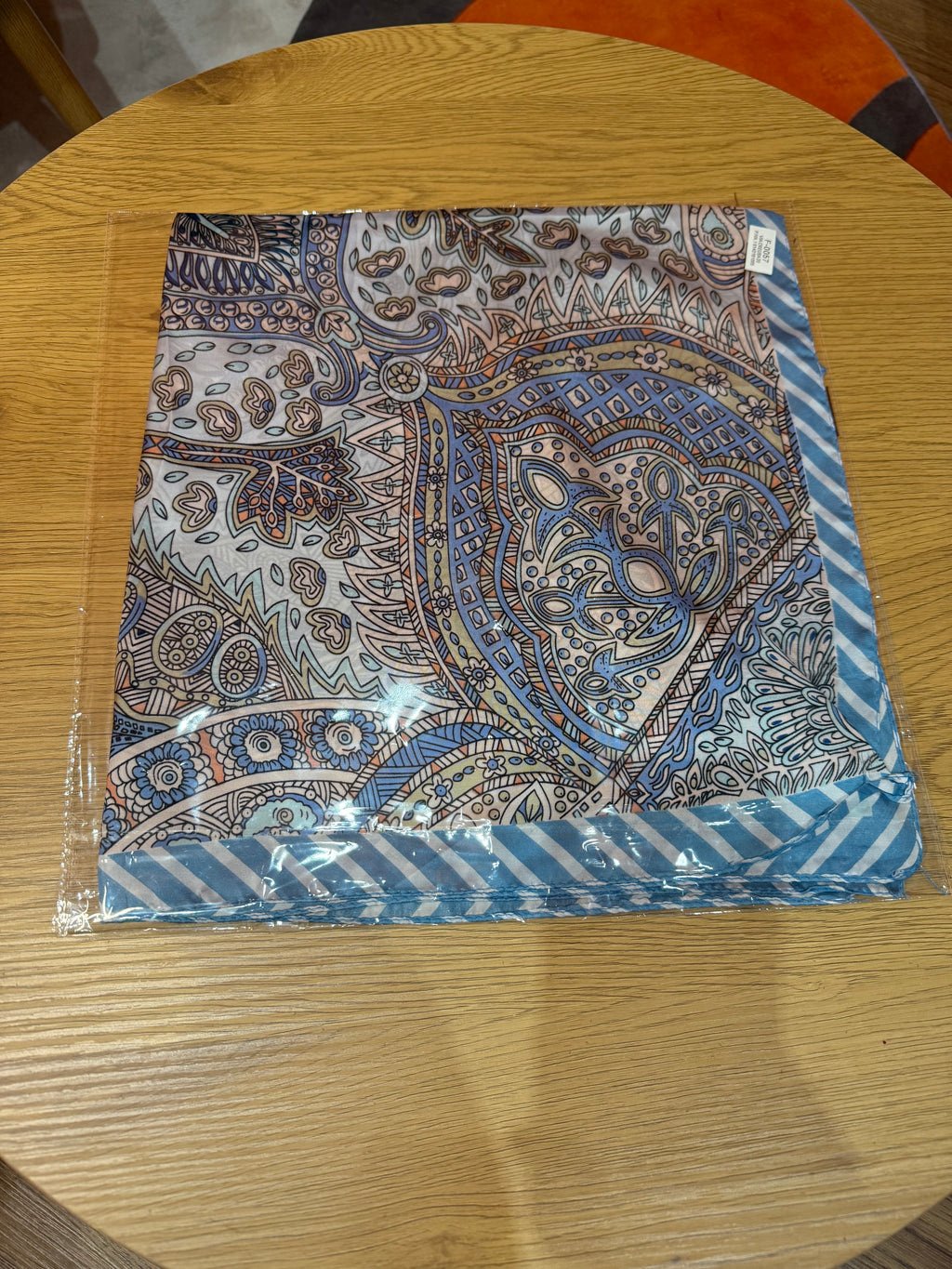 COLLEZIONE FOULARD ORIENTAL ELEGANCE – FANTASIA PAISLEY