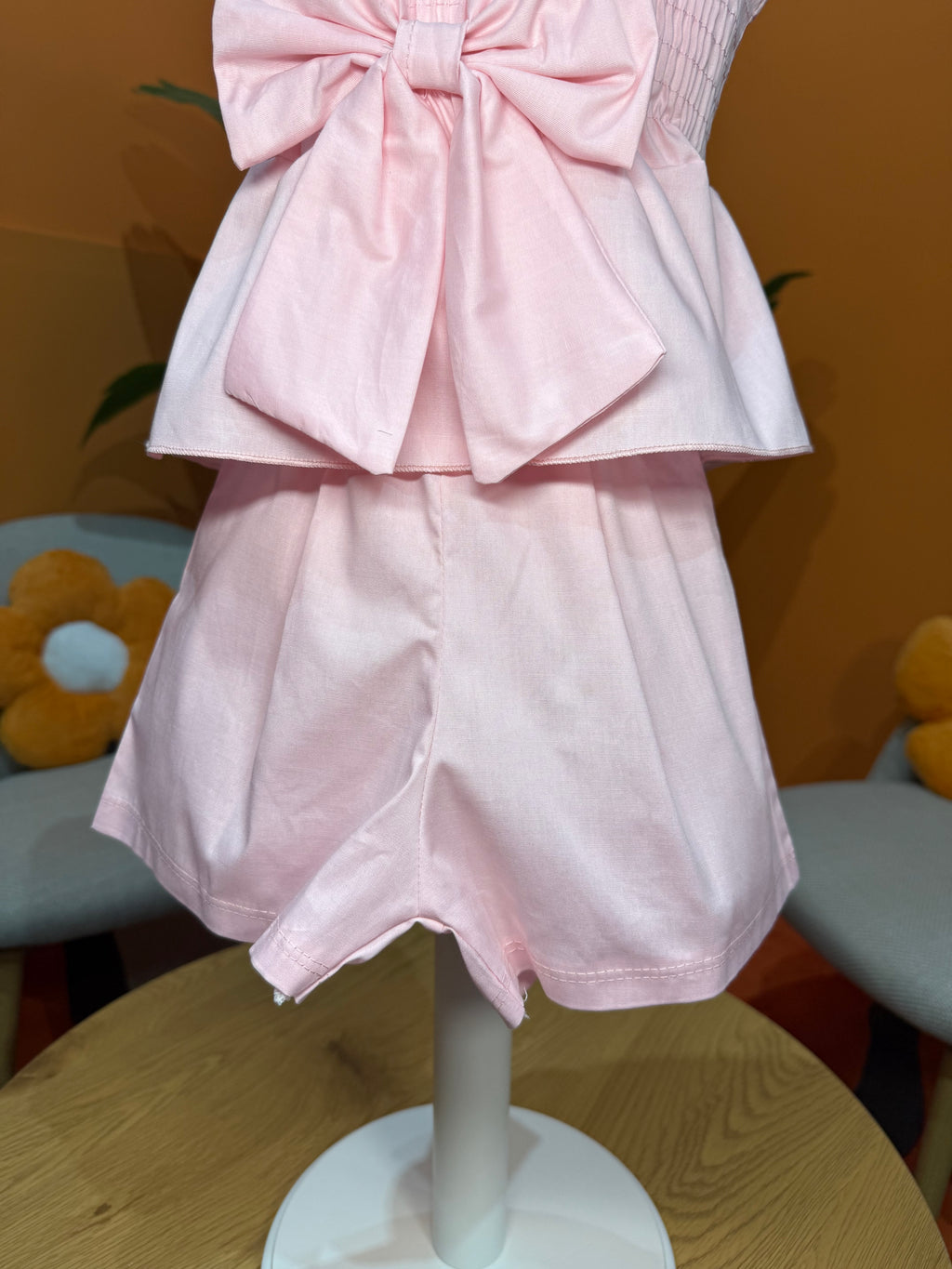 COORDINATO CANDY BOW: SET ROSA CON TOP ARRICCIATO E SHORTS
