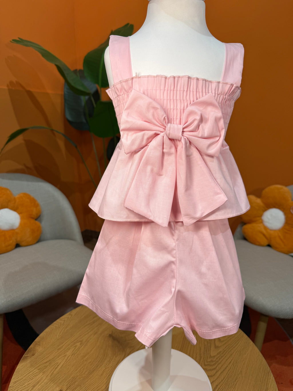 COORDINATO CANDY BOW: SET ROSA CON TOP ARRICCIATO E SHORTS