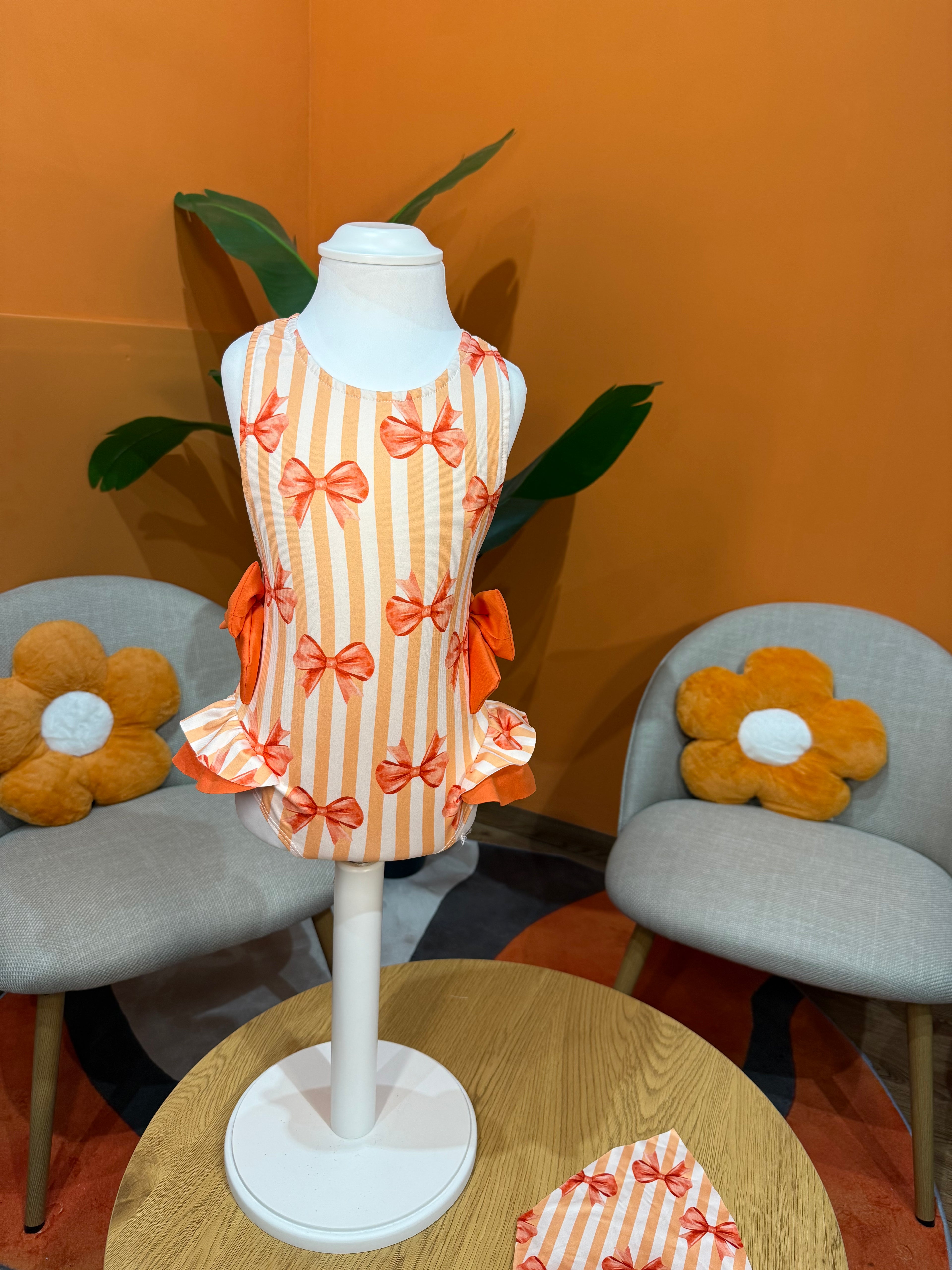 COSTUME BOW 🧡