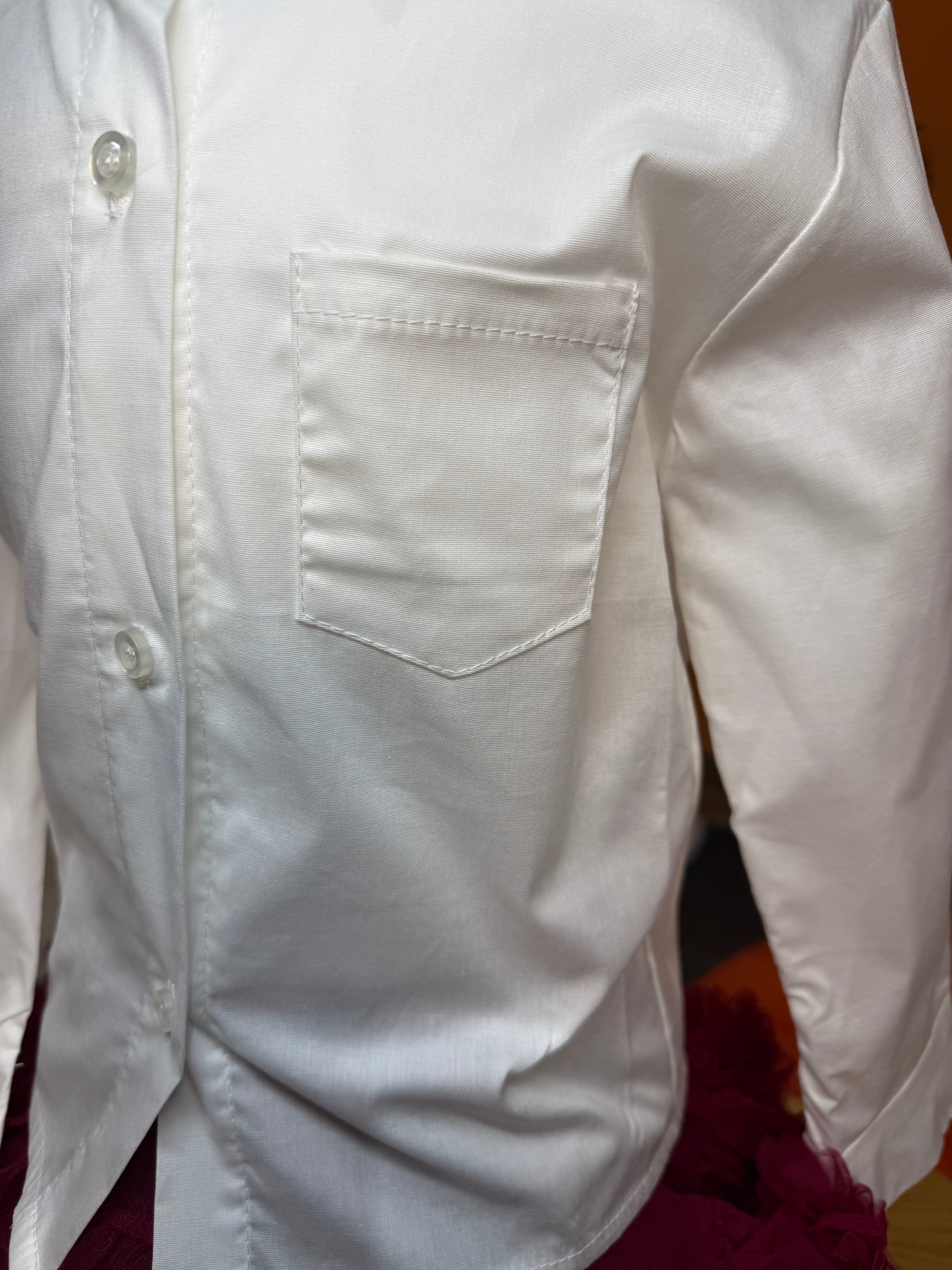 CAMICIA CLASSICA BIANCA A MANICHE LUNGHE CON TASCHINO