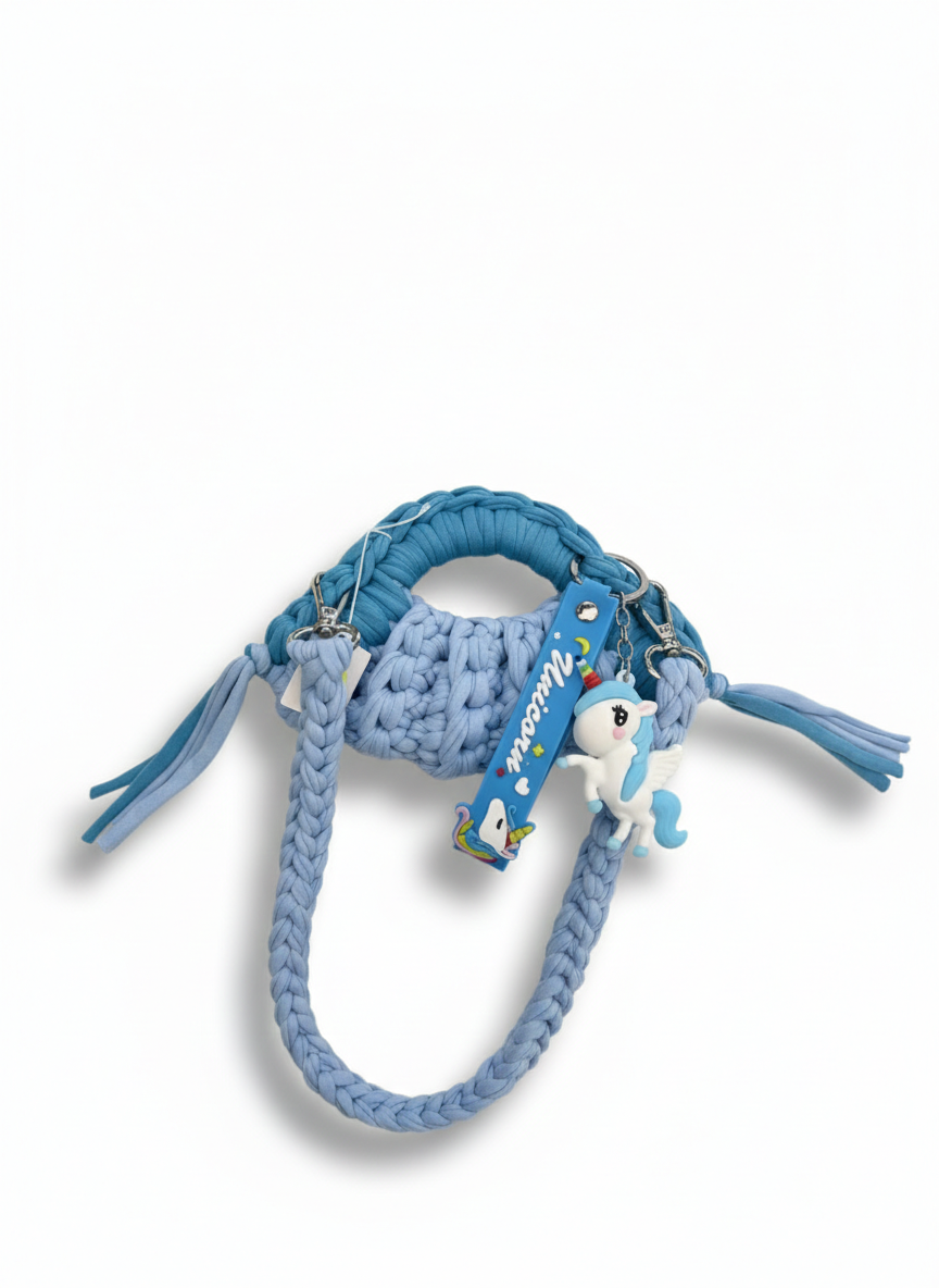 Mini bag artigianale con charm unicorno