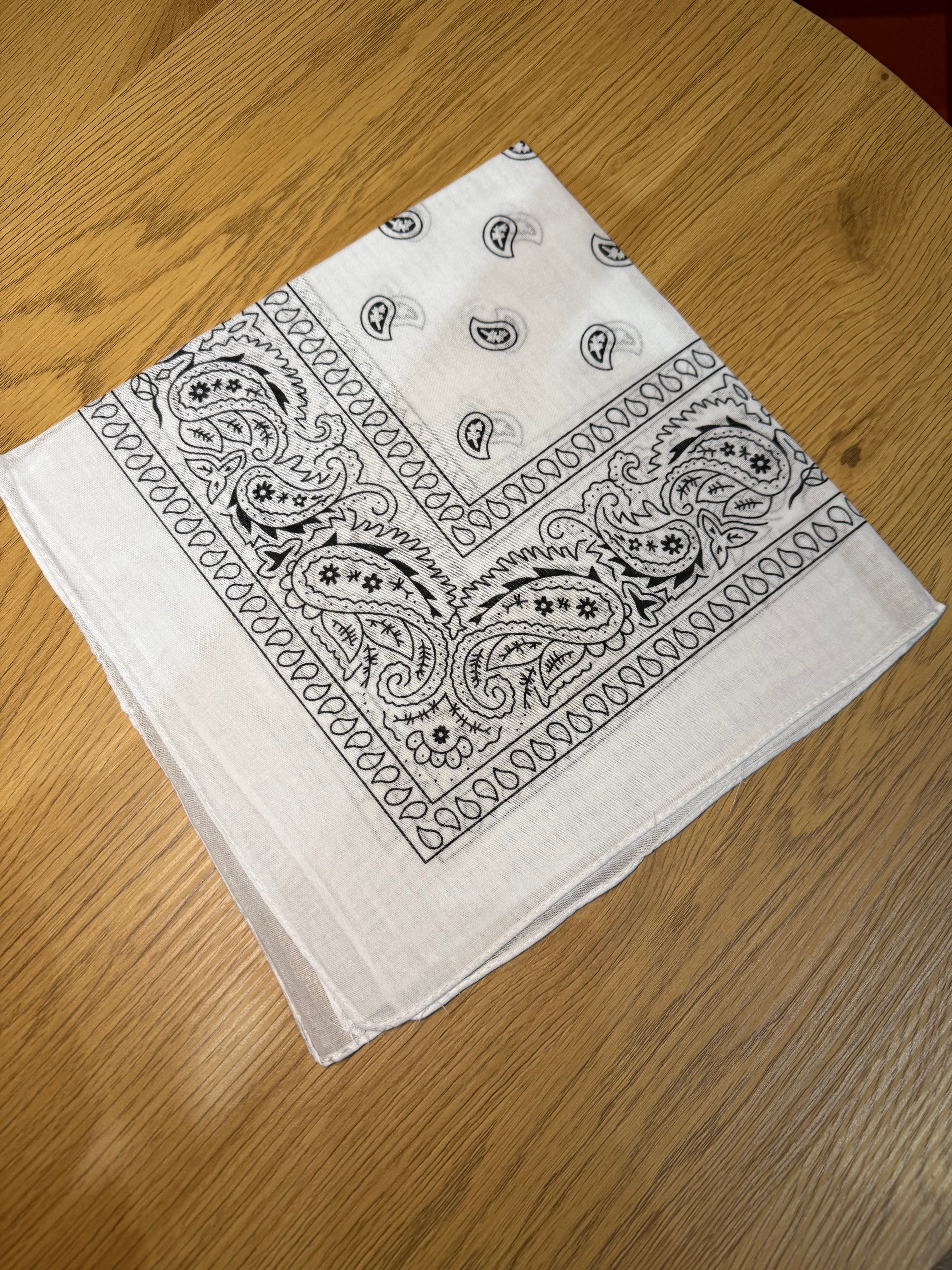 BANDANA