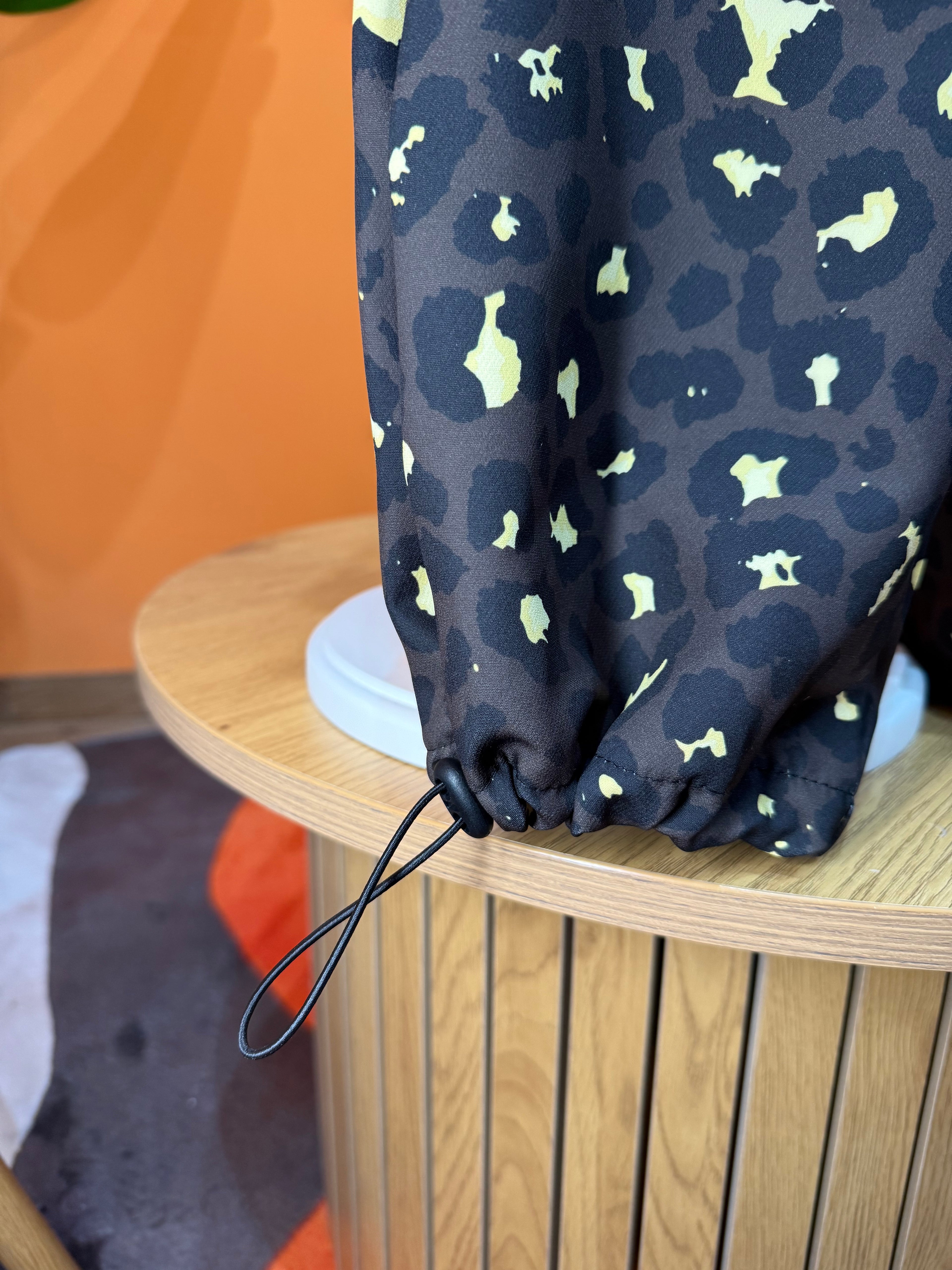 SET BIMBA URBAN PARACHUTE - MARRONE E GIALLO🤎💛