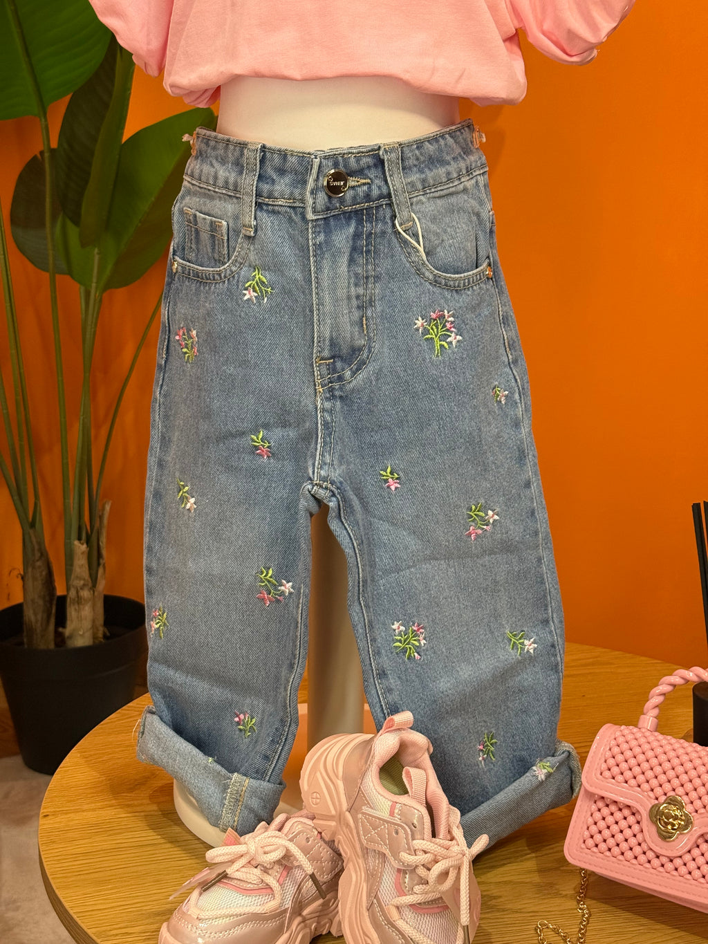 JEANS FLOWER POWER - DENIM CHIARO CON RICAMI